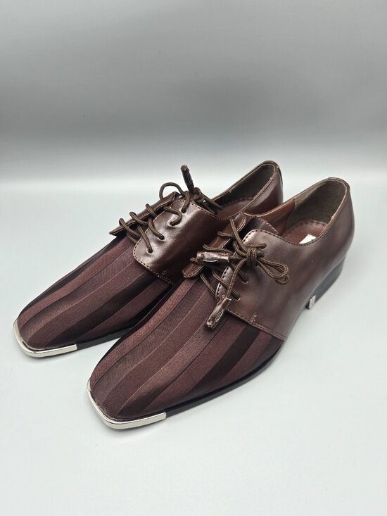 Hugo Vitelli Men\'s Brown Striped Dress Shoes Size 11 Square Toe Metal Tip Oxford